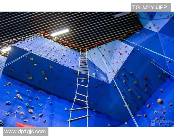 深圳攀岩队的力量与挑战探讨攀岩运动的未来发展与团队精神